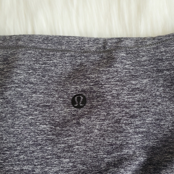 Lululemon Women's Dash to Class Long Sleeve - Picture 6 of 7